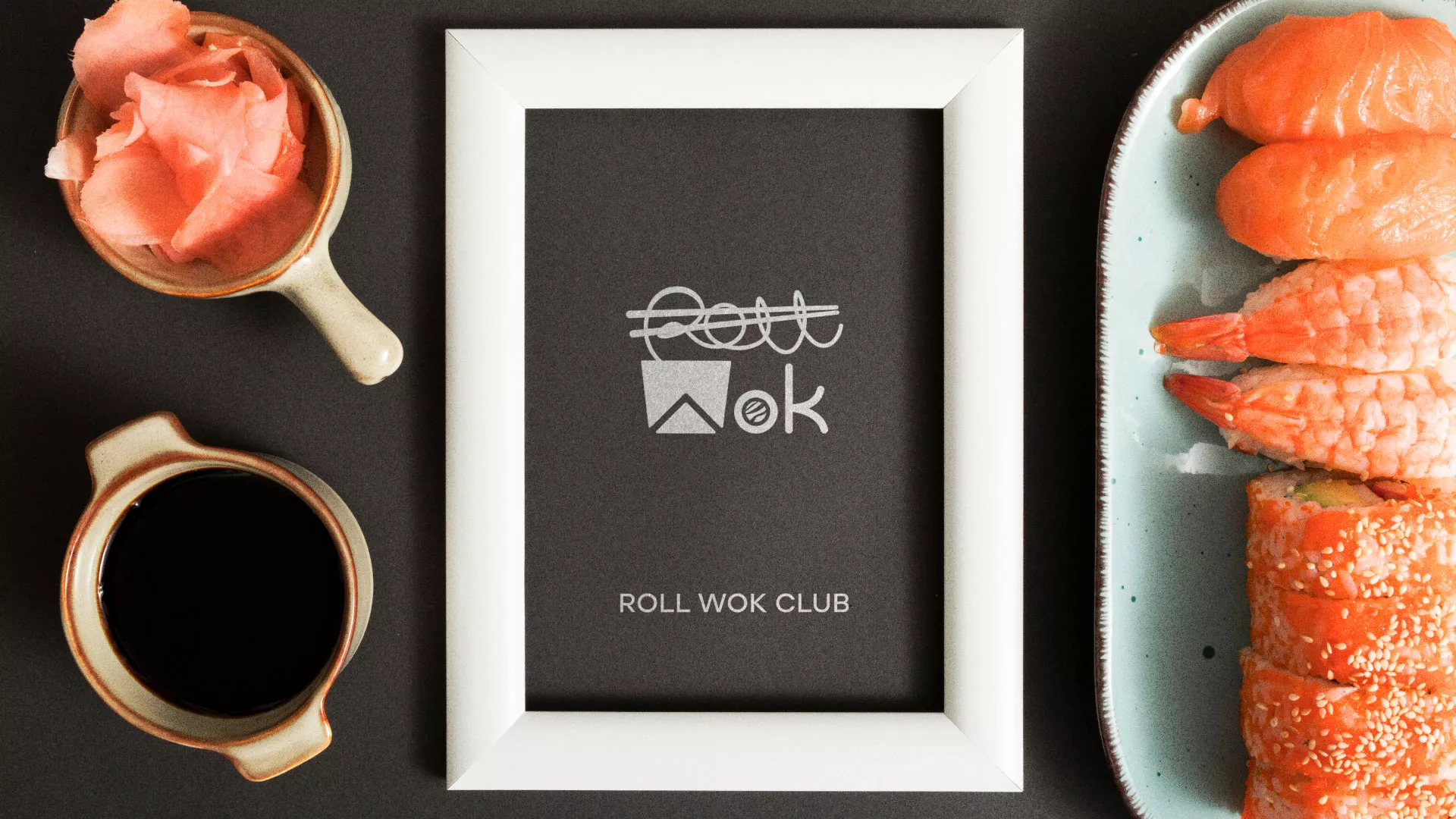 Разработка логотипа суши-бара «Roll Wok Club» в Вятских Полянах