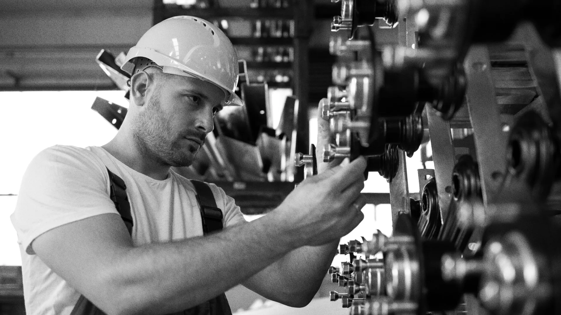 Разработка сайта для завода по продаже оборудования в Вятских Полянах